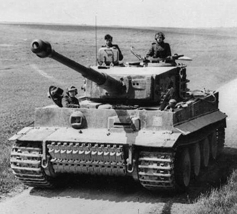 Inside the Engineering Marvel of WWII: The German Tiger Tank